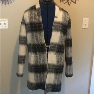 Black/white jacket by just female